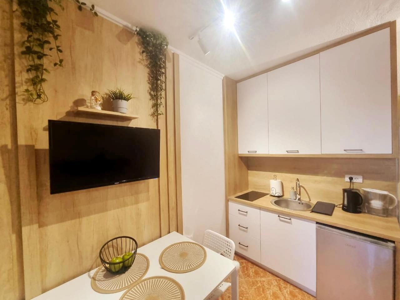 Studio Apartman Na Plazi ราไฟโลวีซี ภายนอก รูปภาพ