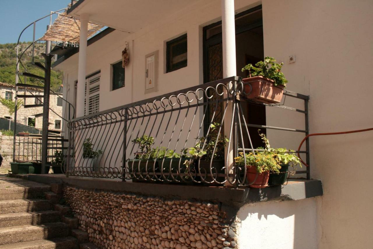 Studio Apartman Na Plazi ราไฟโลวีซี ภายนอก รูปภาพ